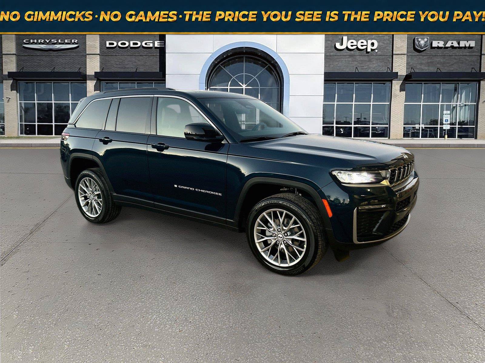 New 2027 Jeep Grand Cherokee Limited AWD/4WD image 1