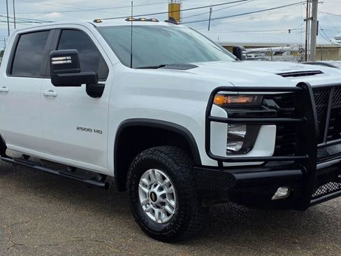 Used 2020 Chevrolet Silverado 2500 LT w/ All Star Edition AWD/4WD image 1