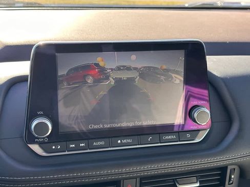 Used 2021 Nissan Rogue S image 21