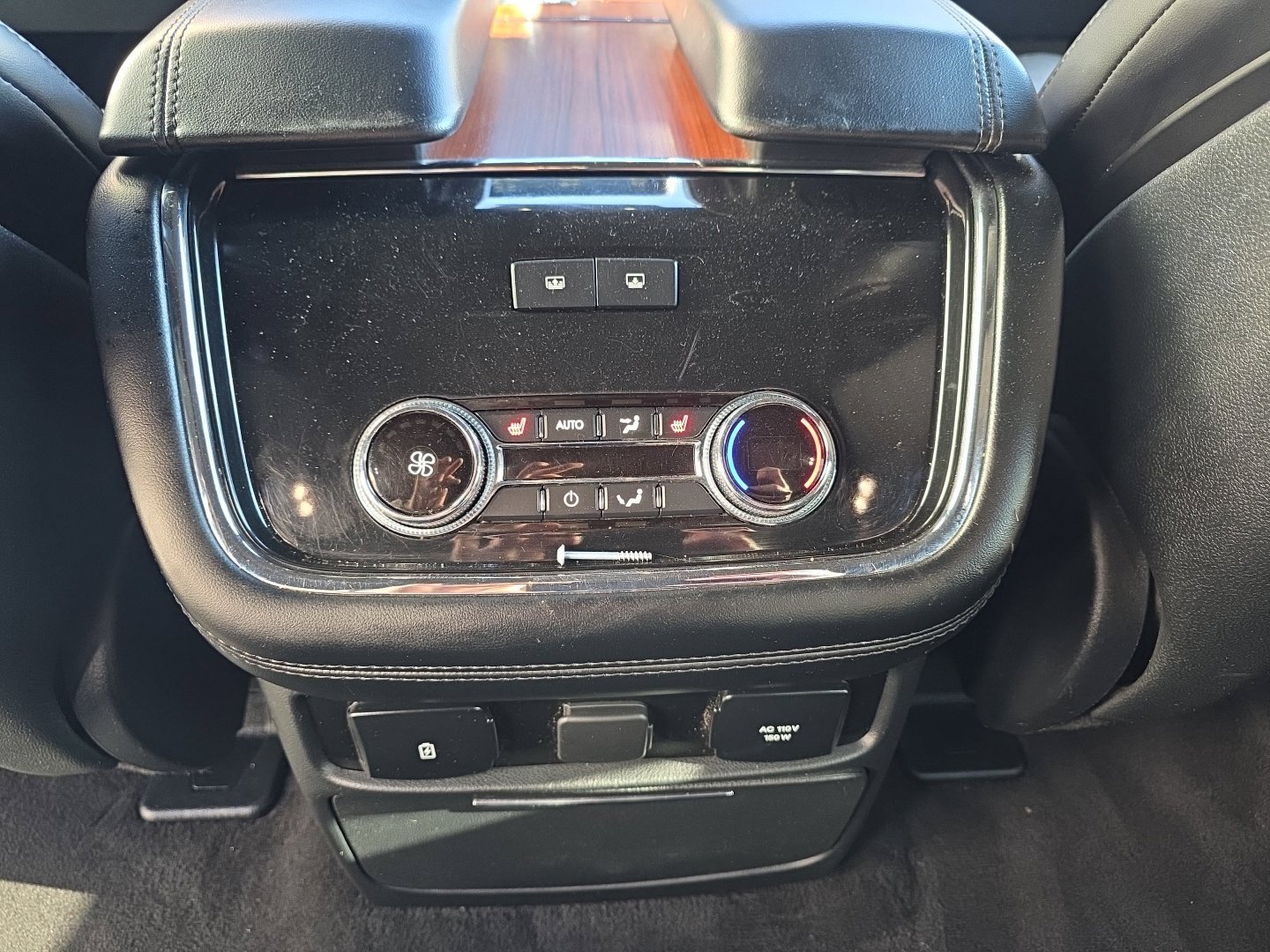 Used 2020 Lincoln Navigator L Reserve w/ Equipment Group 208A Reserve AWD/4WD image 26