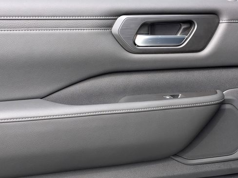 New 2026 Nissan Armada SV image 26