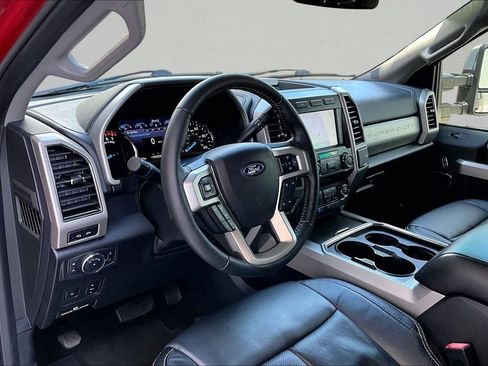 Used 2020 Ford F250 Lariat w/ Lariat Ultimate Package AWD/4WD image 14