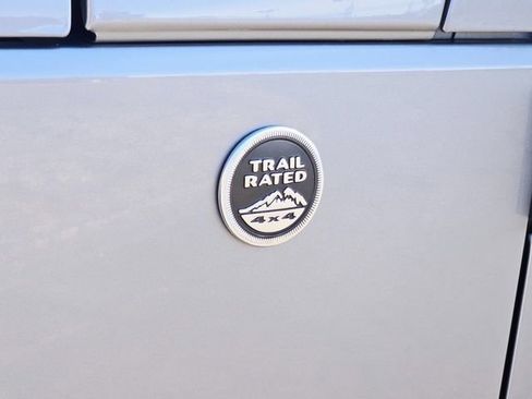 Used 2017 Jeep Wrangler Sport image 21