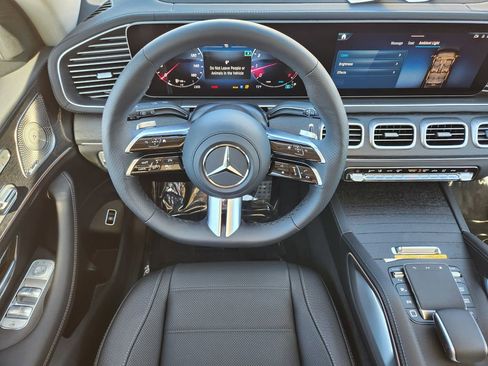 New 2026 Mercedes-Benz GLS 450 4MATIC image 26