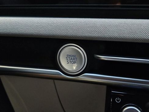 New 2026 Hyundai Tucson Limited FWD image 29