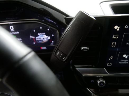 Used 2024 GMC Sierra 1500 Elevation image 20