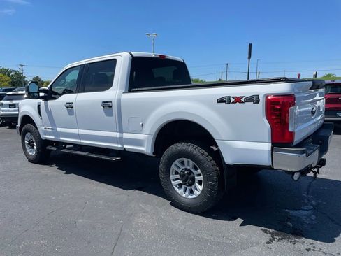 Used 2019 Ford F250 XLT AWD/4WD image 5
