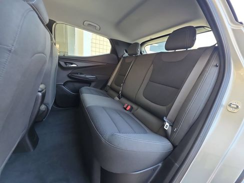 Used 2023 Chevrolet Bolt EUV LT FWD image 26