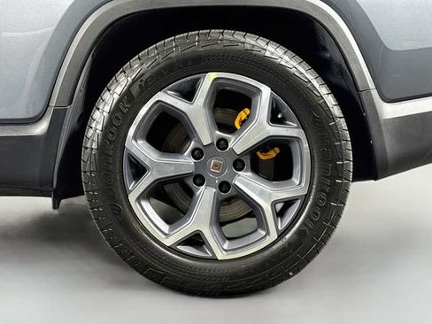 Used 2022 Rivian R1T Adventure AWD/4WD image 30