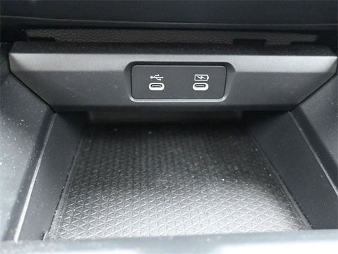 Used 2025 Honda Accord SE image 28