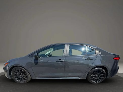 Used 2024 Toyota Corolla LE FWD image 8
