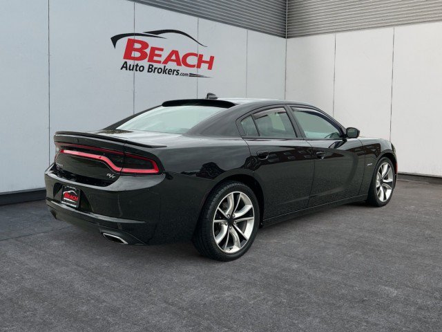 Used 2015 Dodge Charger R/T w/ Plus Group RWD image 13
