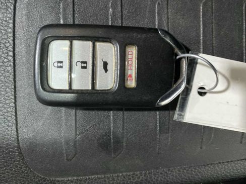 Used 2018 Honda Odyssey LX image 20