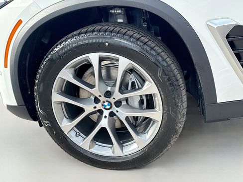 New 2026 BMW X5 sDrive40i w/ Parking Assistance Package RWD image 43