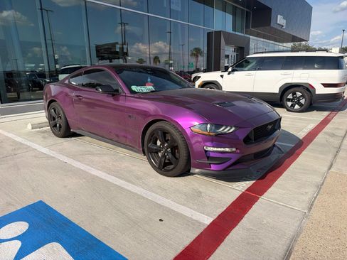 Used 2022 Ford Mustang GT Premium w/ Equipment Group 401A RWD image 4