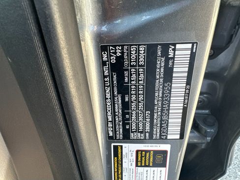 Used 2017 Mercedes-Benz GLE 350 image 29