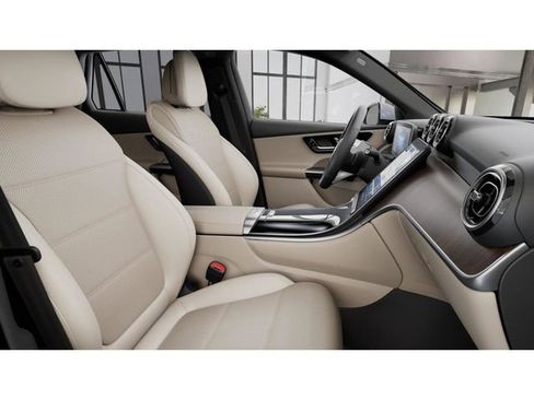 New 2026 Mercedes-Benz GLC 300 4MATIC image 4