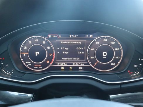 Used 2020 Audi Q5 2.0T Premium Plus AWD/4WD image 34