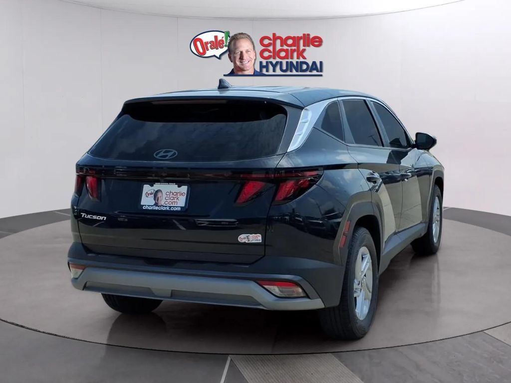 New 2026 Hyundai Tucson SE FWD image 5