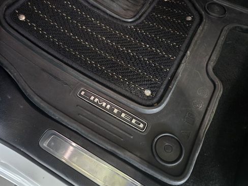 Used 2019 RAM 1500 Limited AWD/4WD image 33