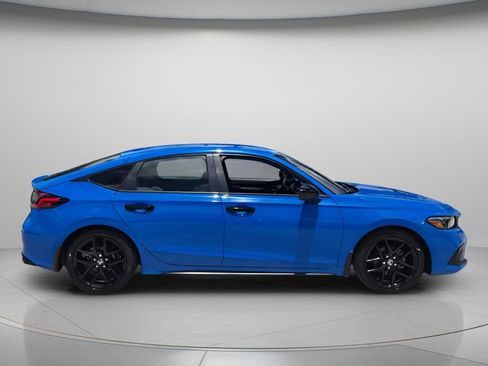 Certified 2022 Honda Civic Sport image 3
