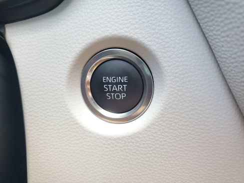 Used 2025 Toyota Corolla FX w/ Convenience Package FWD image 22