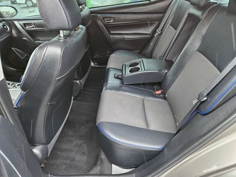 Used 2017 Toyota Corolla SE w/ Carpet Mat Package (TMS) image 12