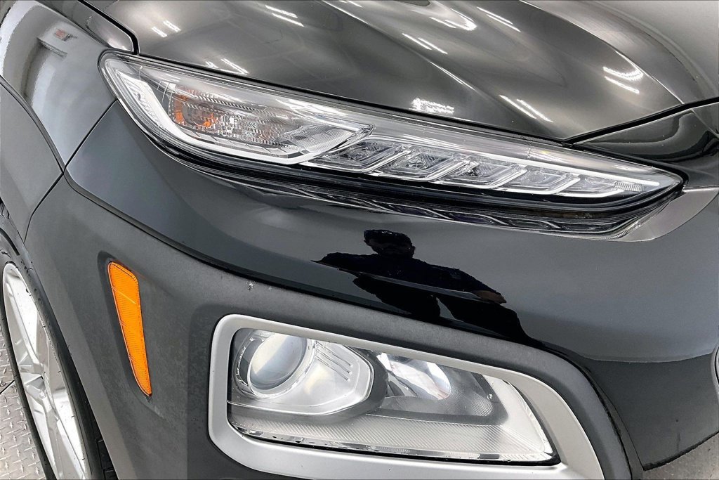 Used 2020 Hyundai Kona SE w/ Cargo Package FWD image 30