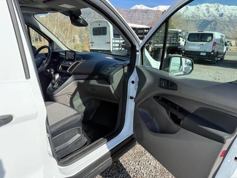 Used 2021 Ford Transit Connect XL image 16