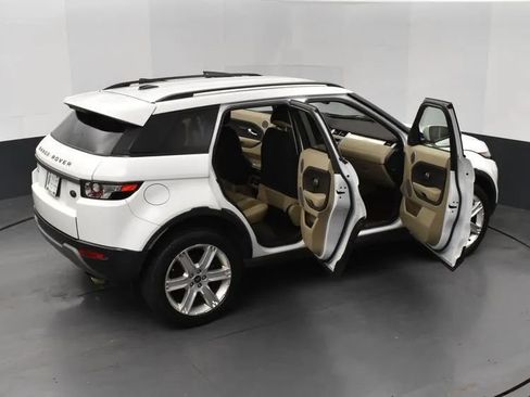 Used 2013 Land Rover Range Rover Evoque Pure AWD/4WD image 6