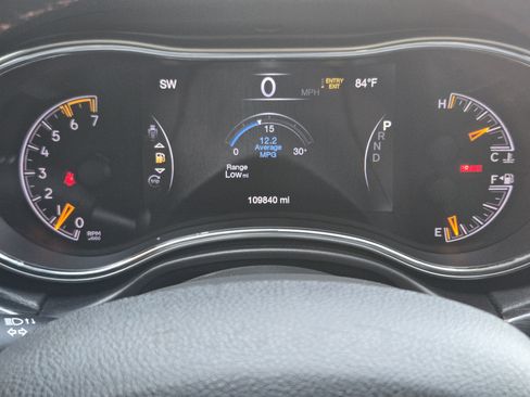 Used 2018 Jeep Grand Cherokee Trailhawk w/ Trailhawk Luxury Group AWD/4WD image 11