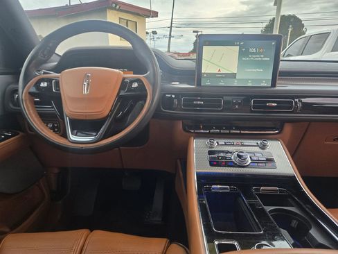 Used 2020 Lincoln Aviator Black Label w/ Dynamic Handling Package image 22