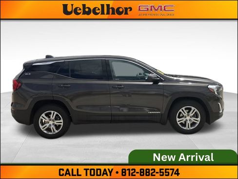 Used 2020 GMC Terrain SLE FWD image 5