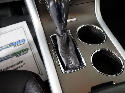 Used 2013 Ford Edge SEL image 37