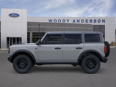 New 2026 Ford Bronco Big Bend w/ Black Diamond Package AWD/4WD image 3