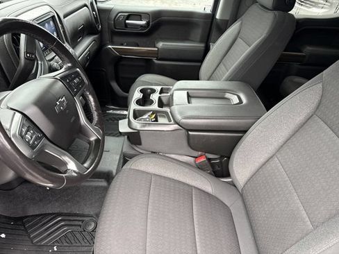 Used 2020 Chevrolet Silverado 1500 RST AWD/4WD image 12