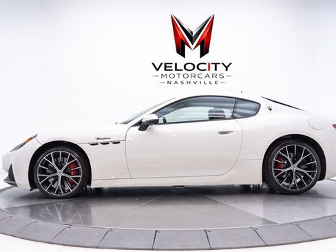 Used 2024 Maserati GranTurismo Modena AWD/4WD image 9