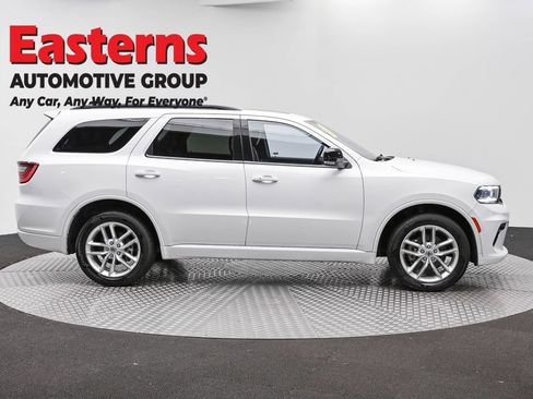 Used 2024 Dodge Durango GT AWD/4WD image 3
