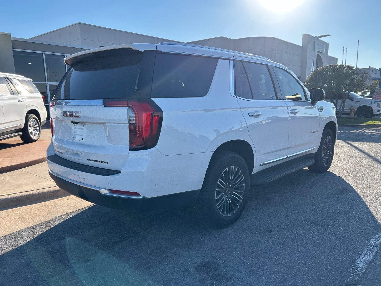Used 2026 GMC Yukon Elevation w/ LPO, Floor Liner Package RWD image 5