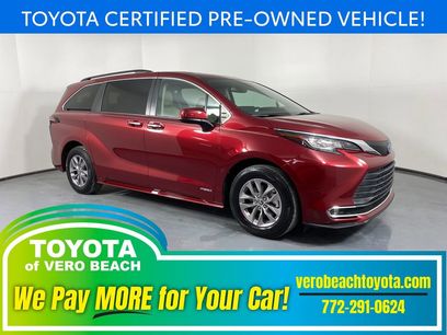 Used 2021 Toyota Sienna XLE