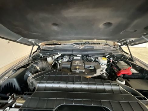 Used 2020 RAM 2500 Laramie image 25