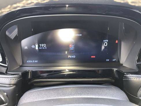 Used 2024 Lincoln Corsair AWD w/ Equipment Group 101A image 15