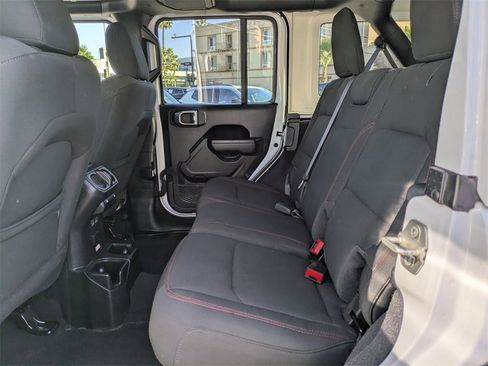 Used 2023 Jeep Wrangler Unlimited Rubicon image 29