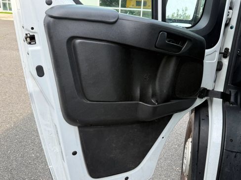 Used 2023 RAM ProMaster 2500 FWD image 15