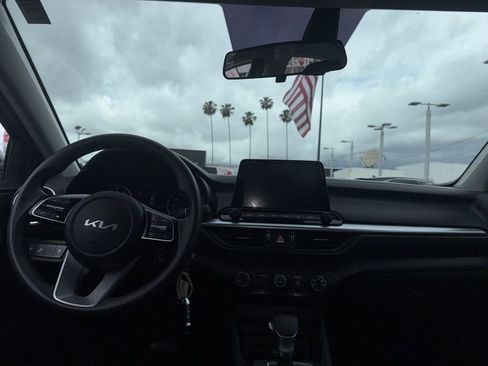 Used 2022 Kia Forte LXS w/ LXS Technology Package image 15