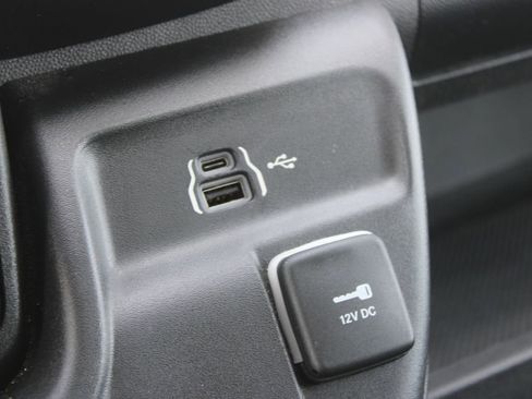 Used 2024 RAM ProMaster 2500 w/ Convenience Group FWD image 39