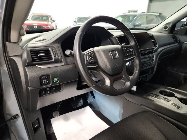 Certified 2024 Honda Ridgeline Sport image 12