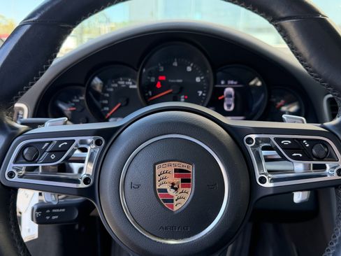 Certified 2018 Porsche 911 Carrera RWD image 29