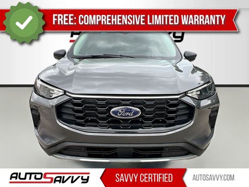 Used 2024 Ford Escape Active w/ Cold Weather Package FWD image 2