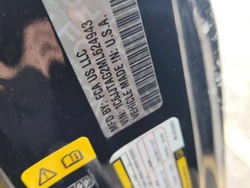 Used 2021 Jeep Gladiator Sport image 5